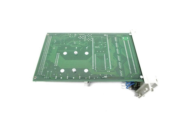 ロック解除の効率: 1024 アプリケーションにおける DCS コントローラーの役割